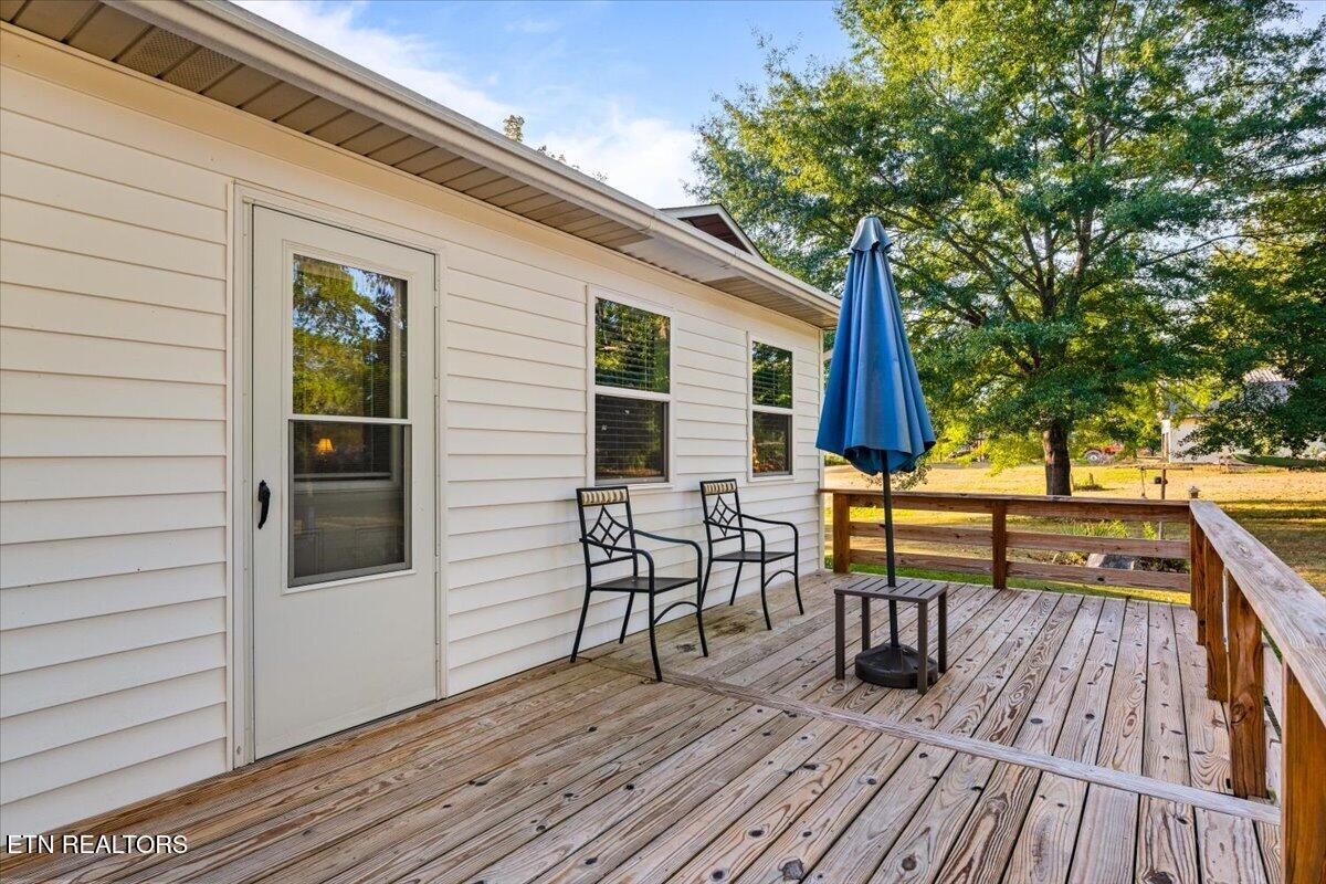 328 Brown Crest Rd, LaFollette