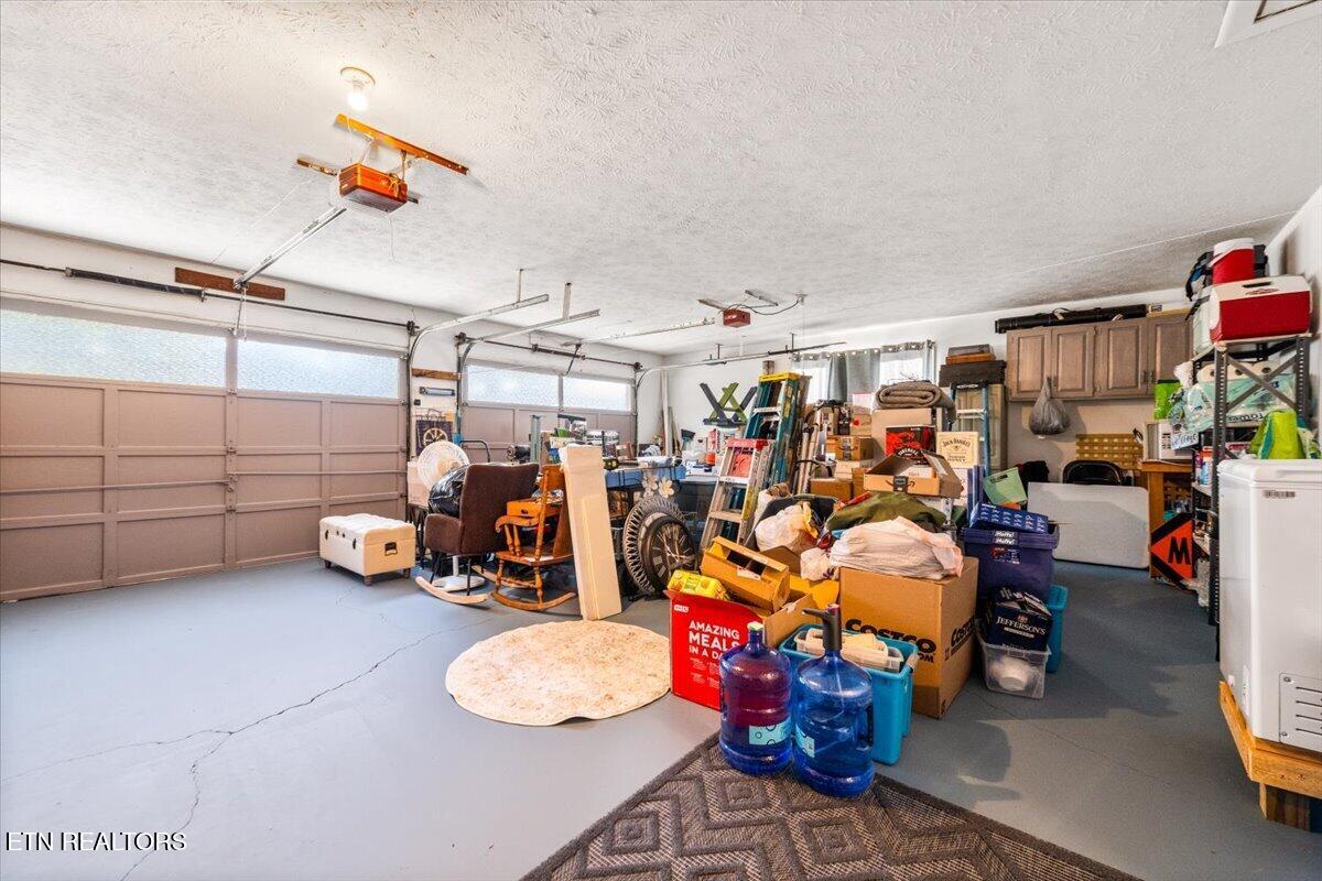 328 Brown Crest Rd, LaFollette