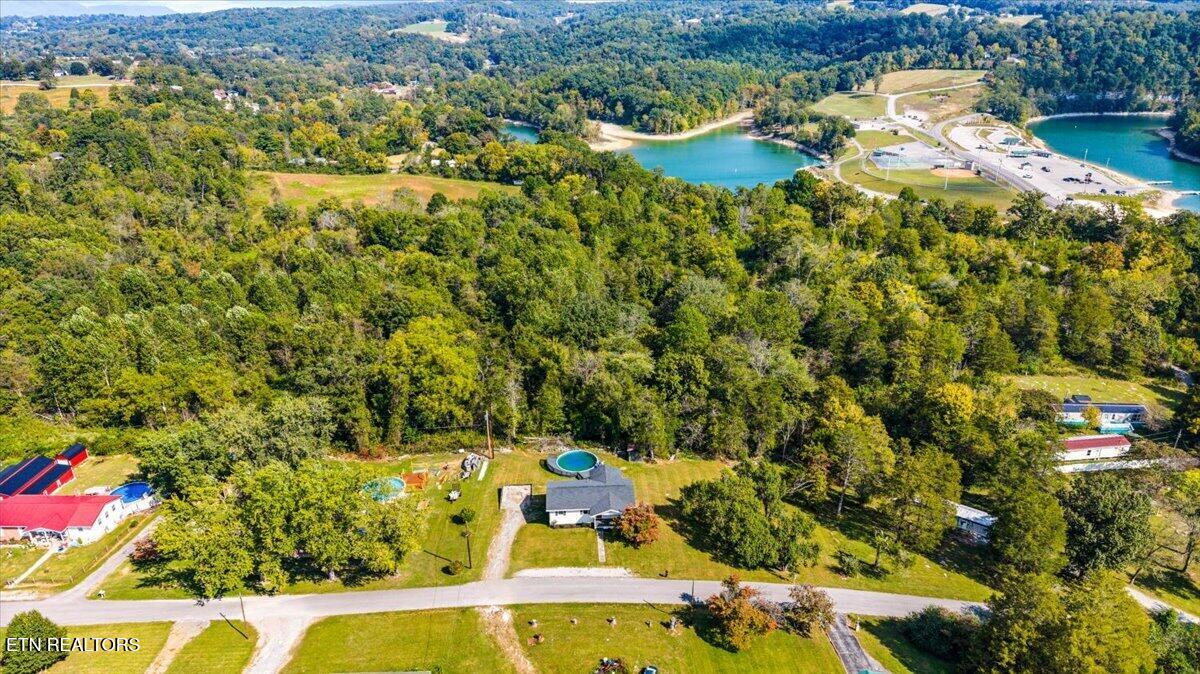 234 College Park Rd, LaFollette