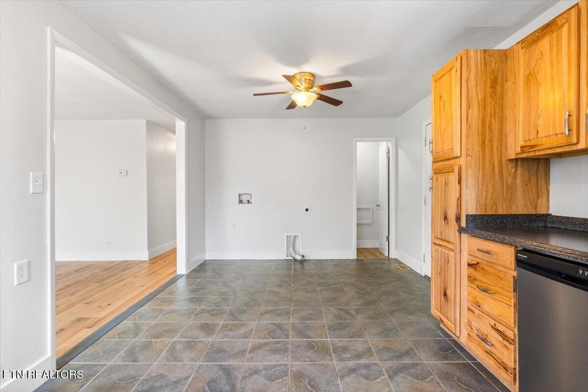 234 College Park Rd, LaFollette