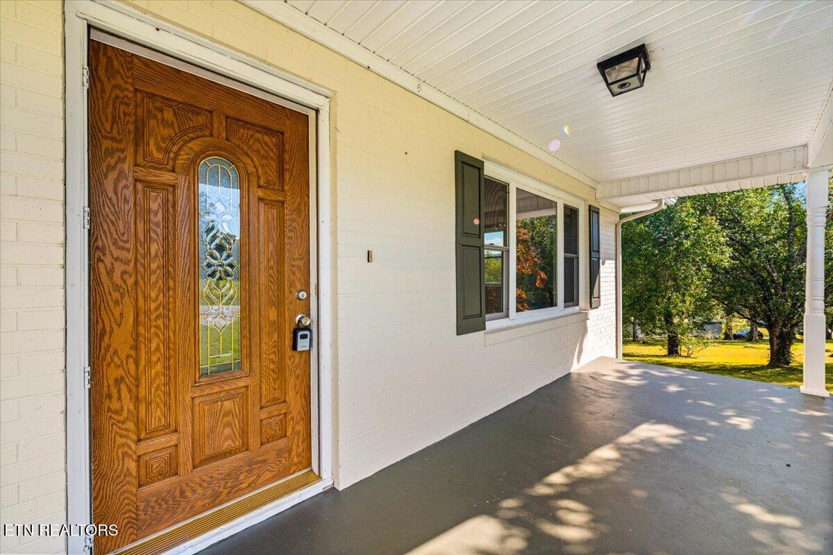 234 College Park Rd, LaFollette