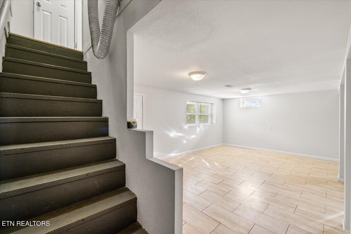 234 College Park Rd, LaFollette
