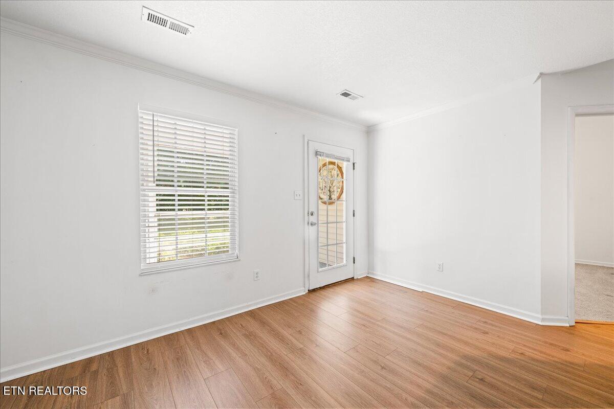7037 La Christa Way