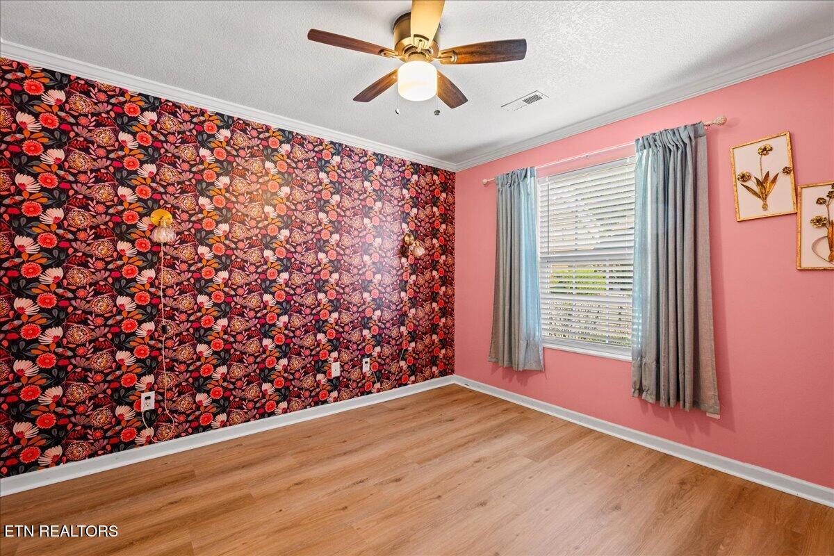 7037 La Christa Way