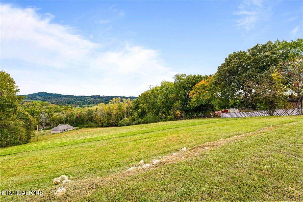 109 W Kentucky Ave, LaFollette