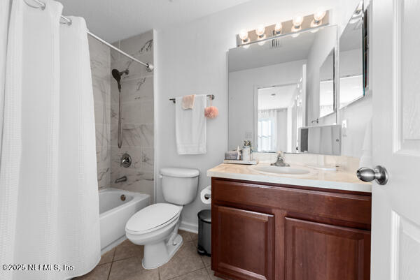 411 WALNUT Drive, St. Johns