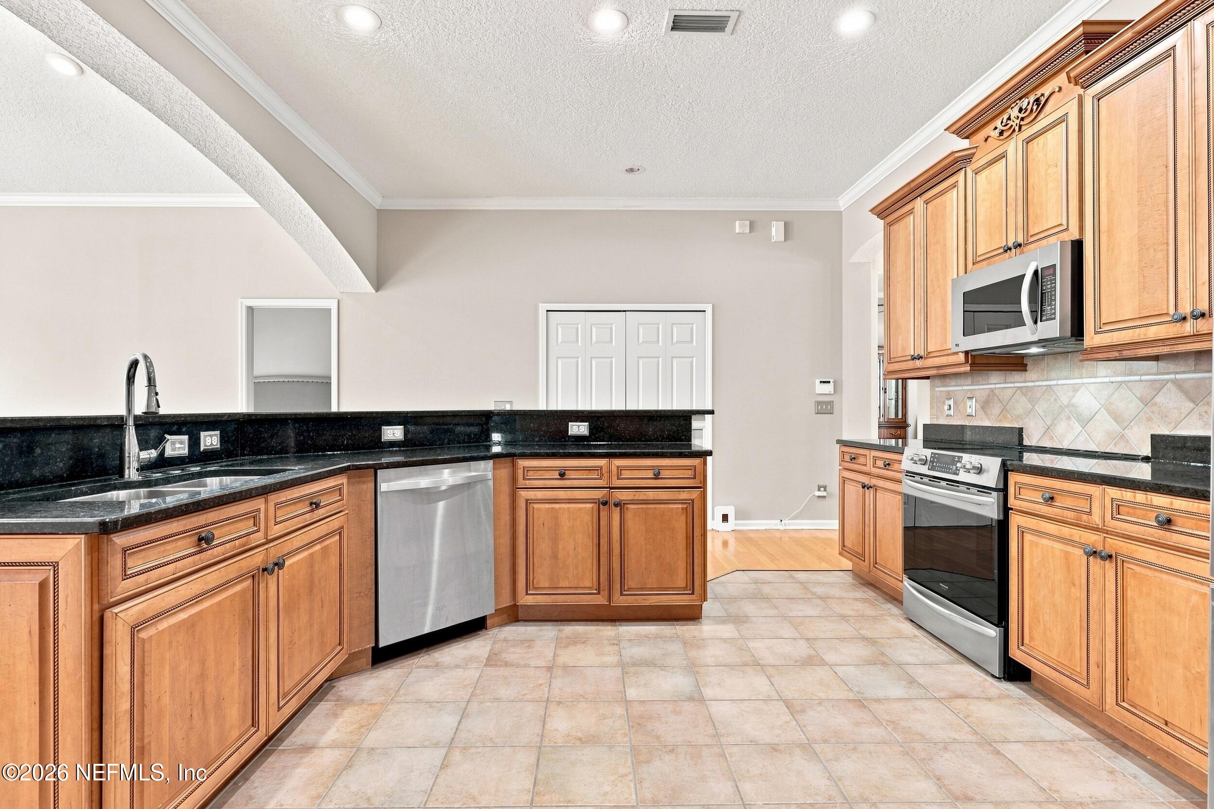 1269 LOCH TANNA Loop, St. Johns