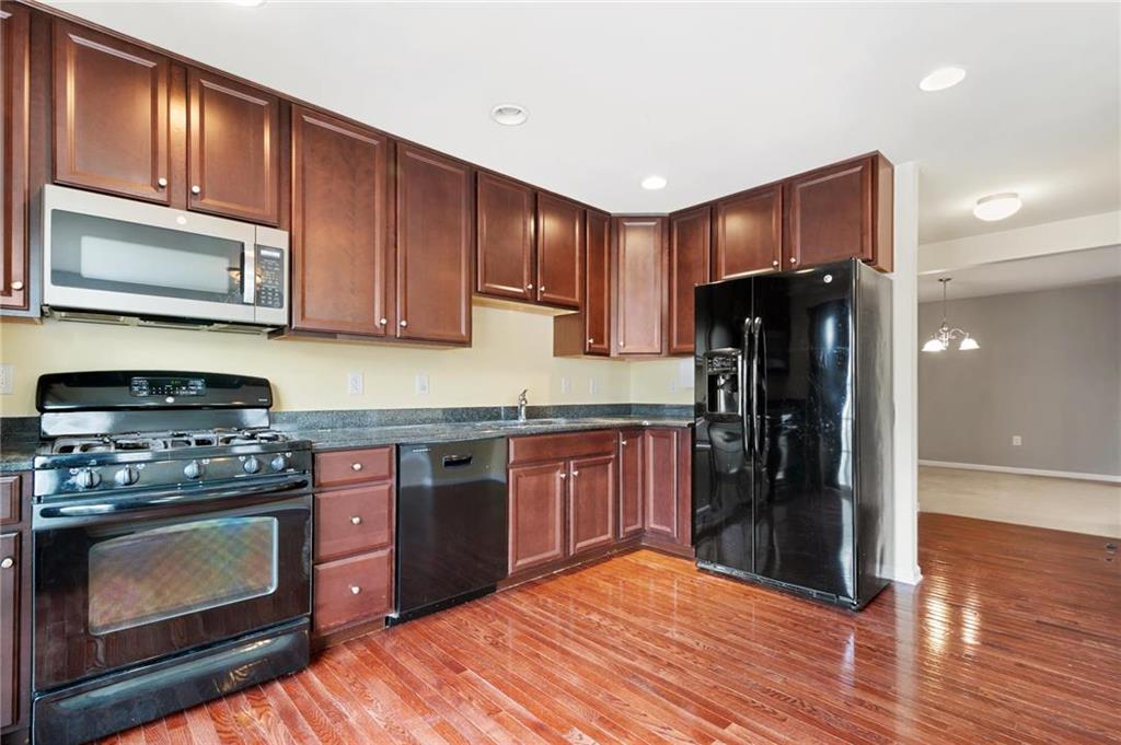 4094 Bunker Hill Drive South