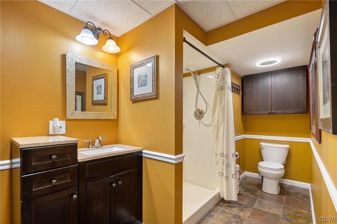 6255 Chestnut Hill Road