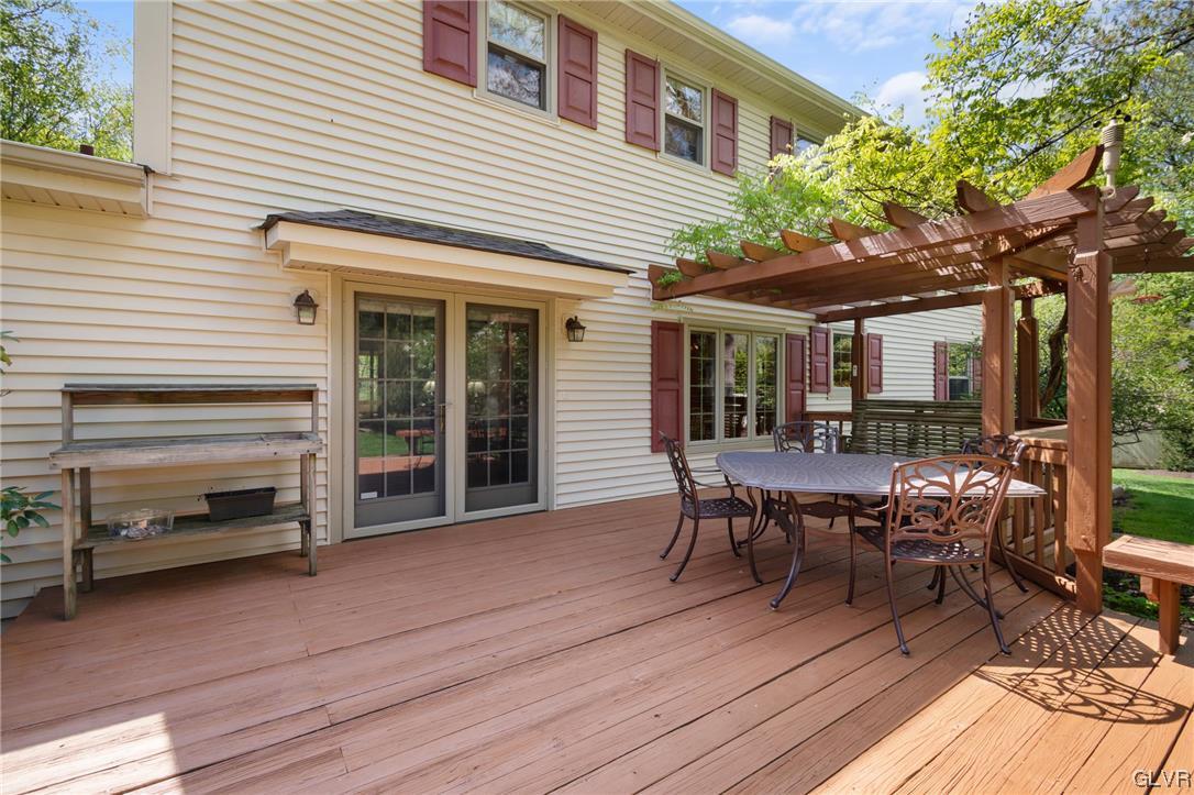 1835 Lehigh Parkway North