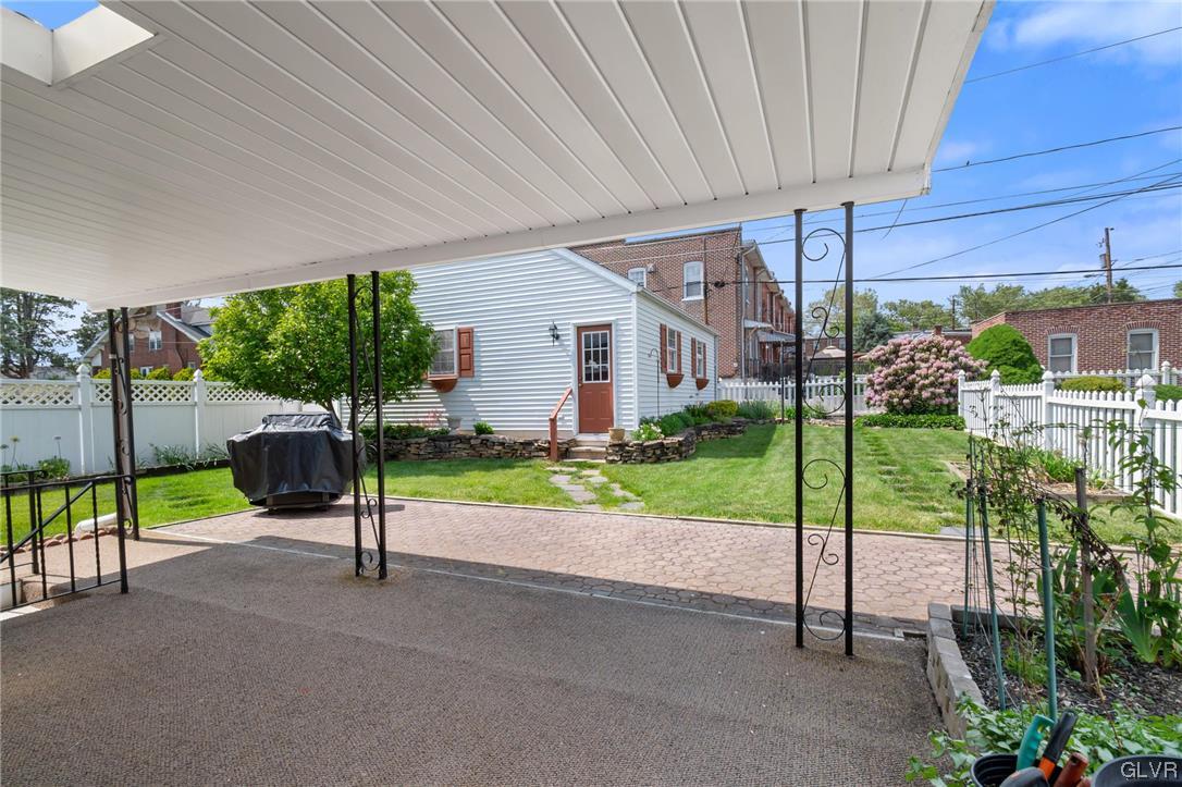 2019 West Allen Street