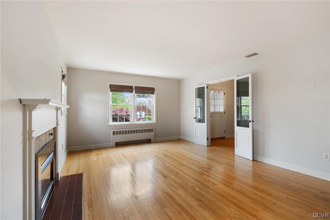 2019 West Allen Street