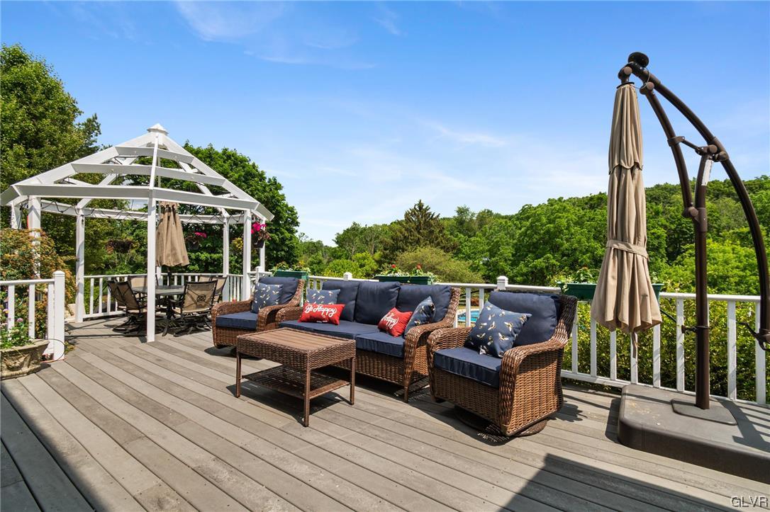 6098 Blue Church Road