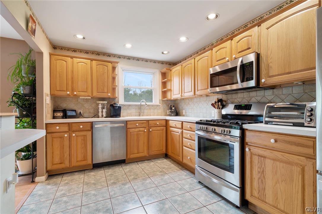 7632 South Main Street