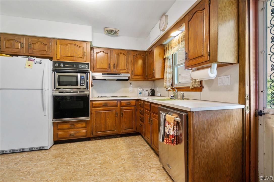 324 East Wayne Avenue