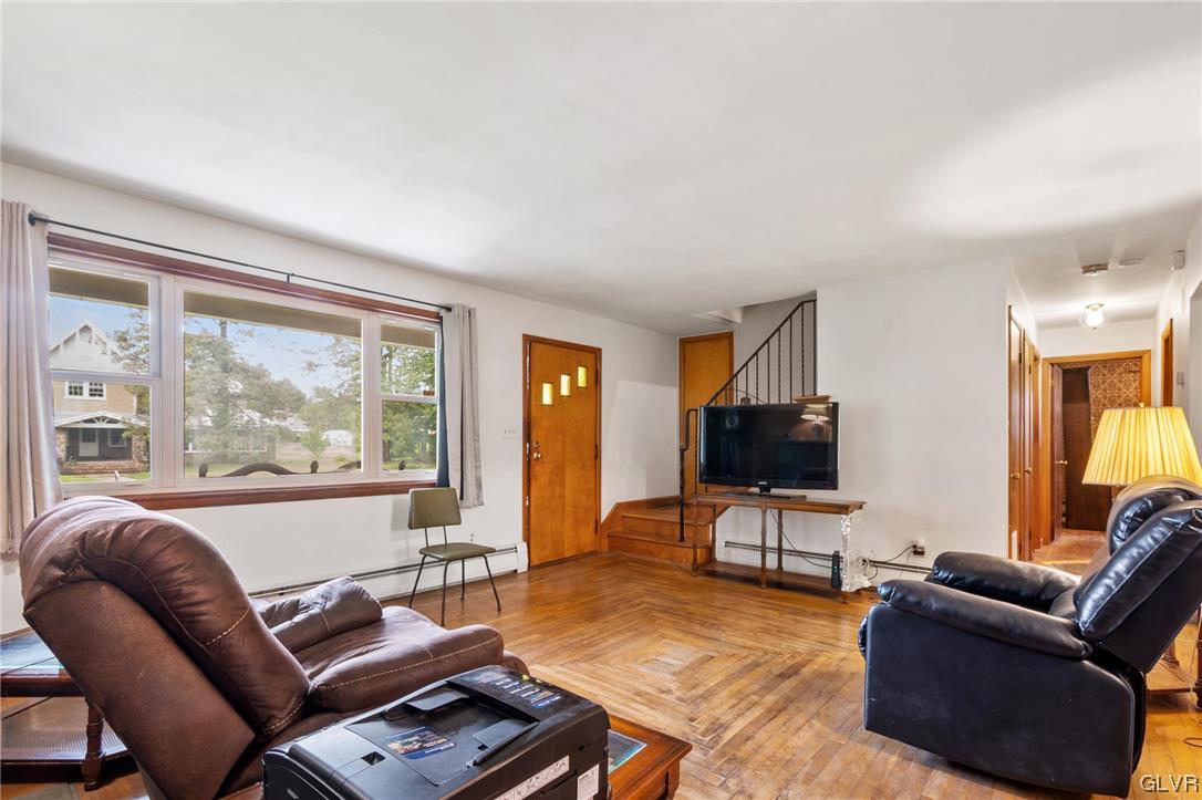 324 East Wayne Avenue