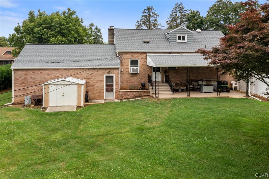 324 East Wayne Avenue