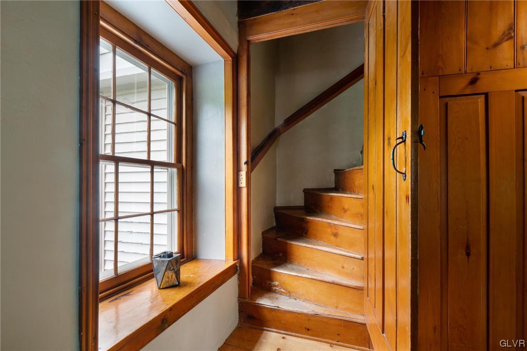 1590 California Road