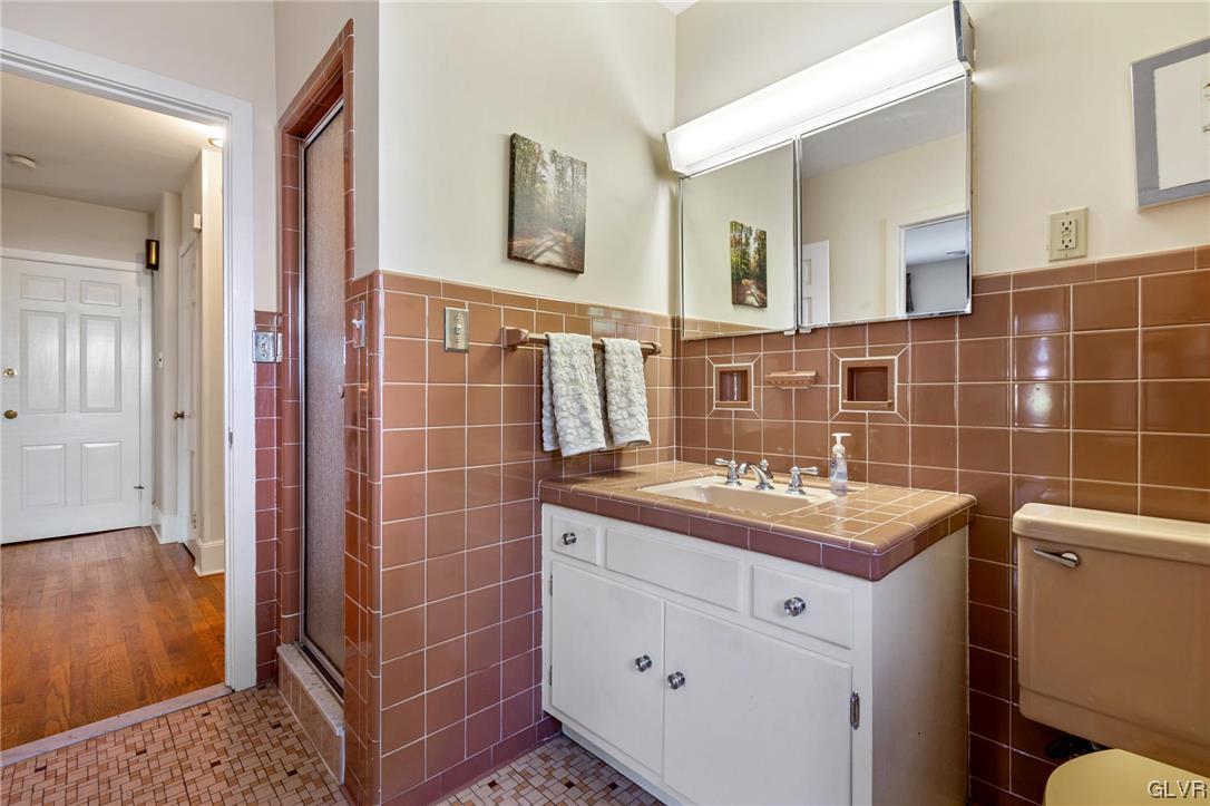 1860 Nottingham Road