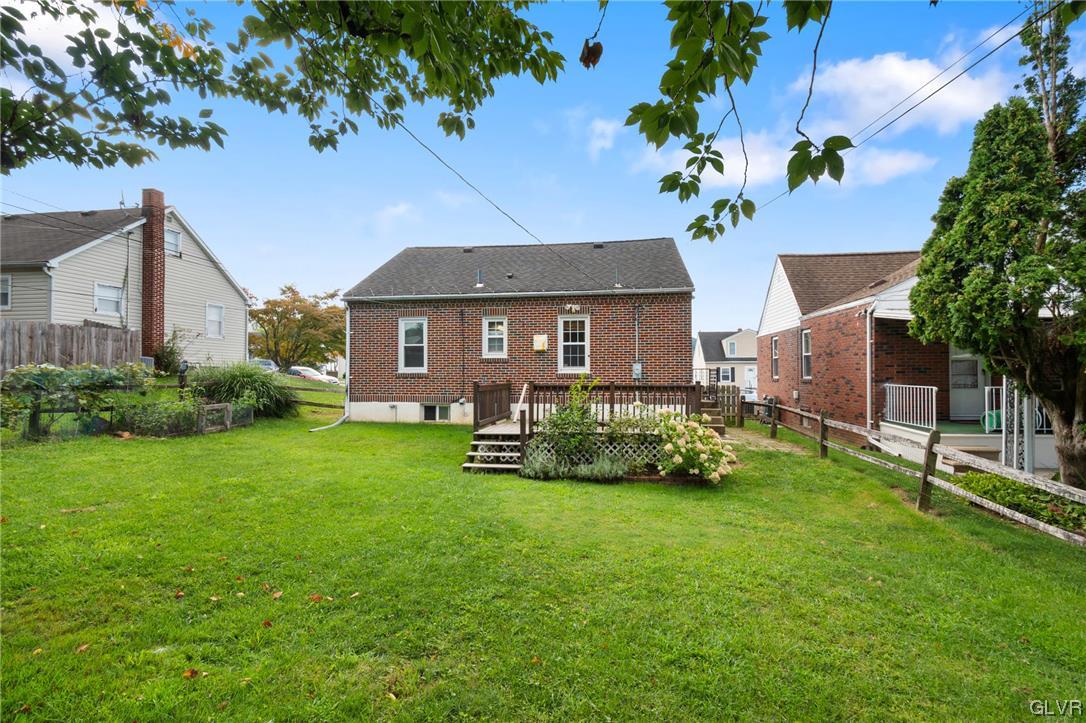 321 East Federal Street