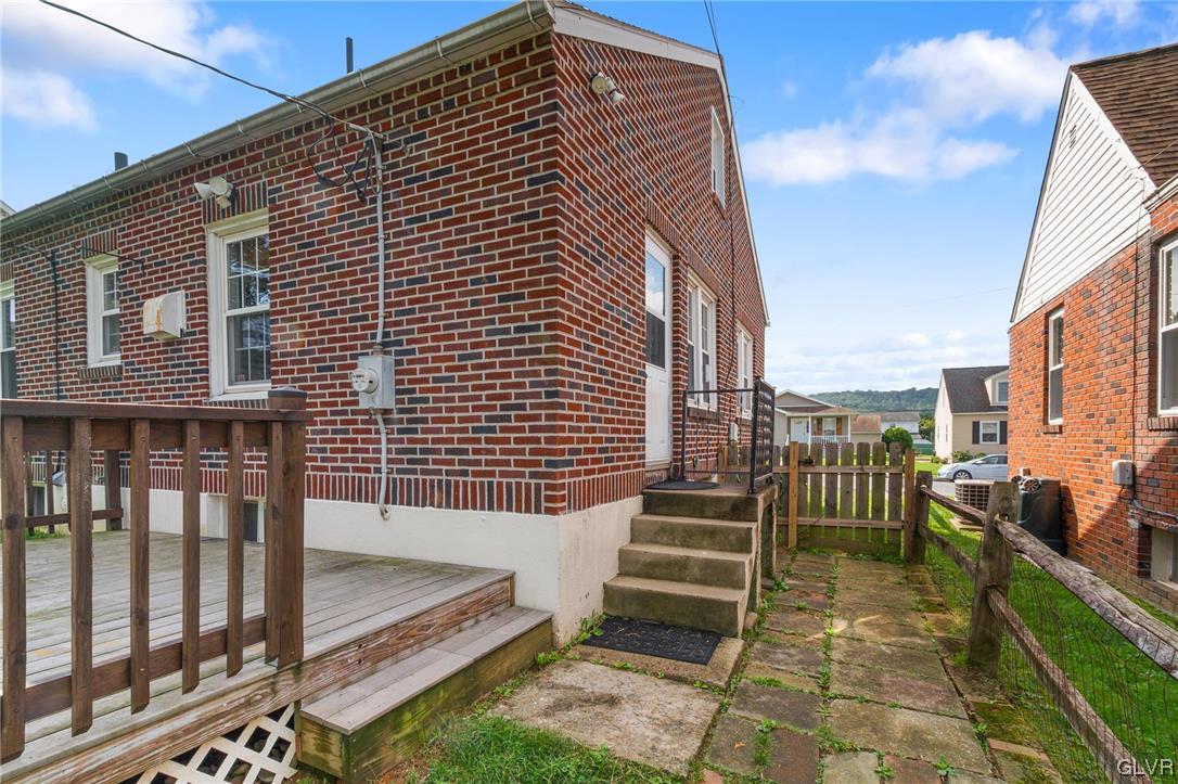 321 East Federal Street