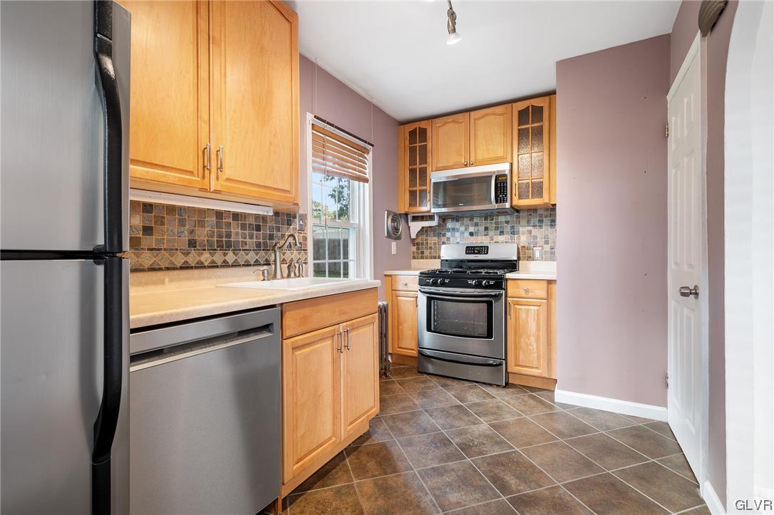 321 East Federal Street