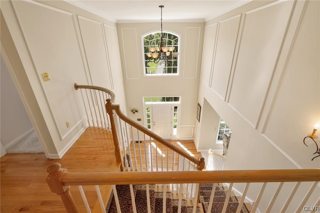 3315 North Bay Hill Drive