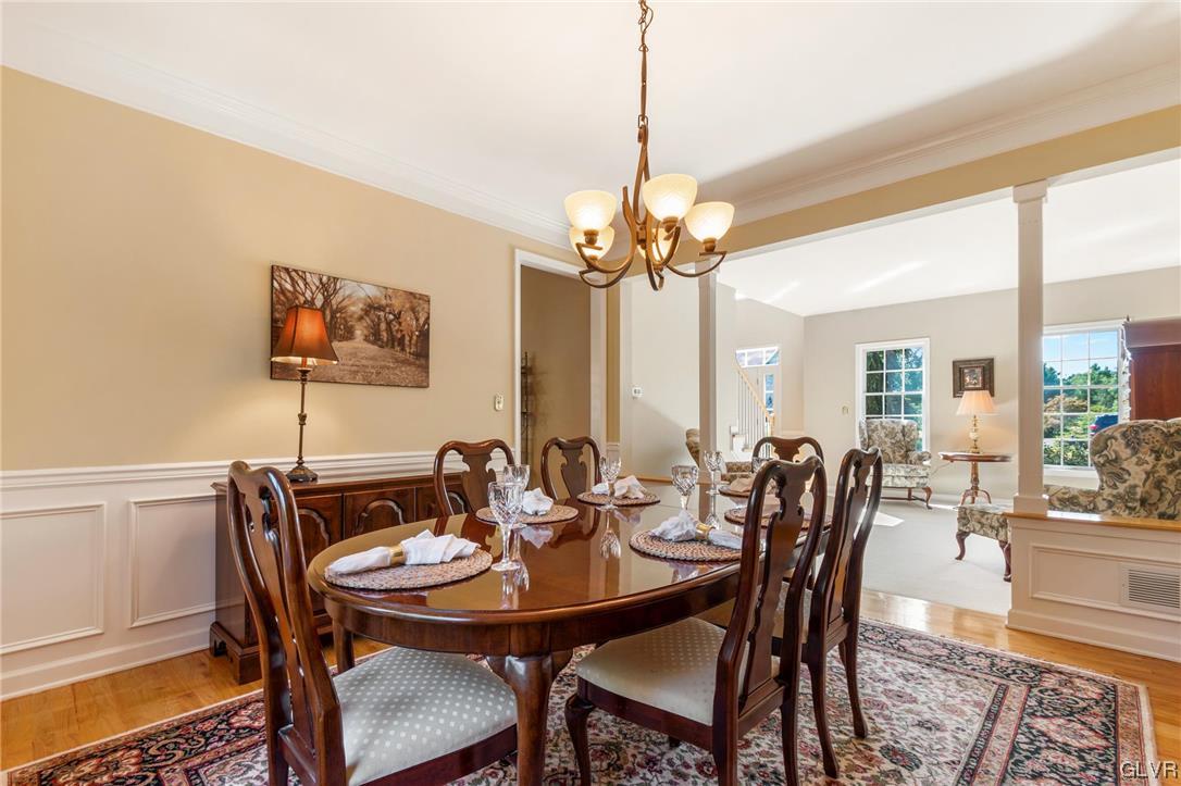 3315 North Bay Hill Drive