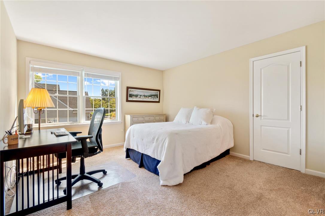 3315 North Bay Hill Drive