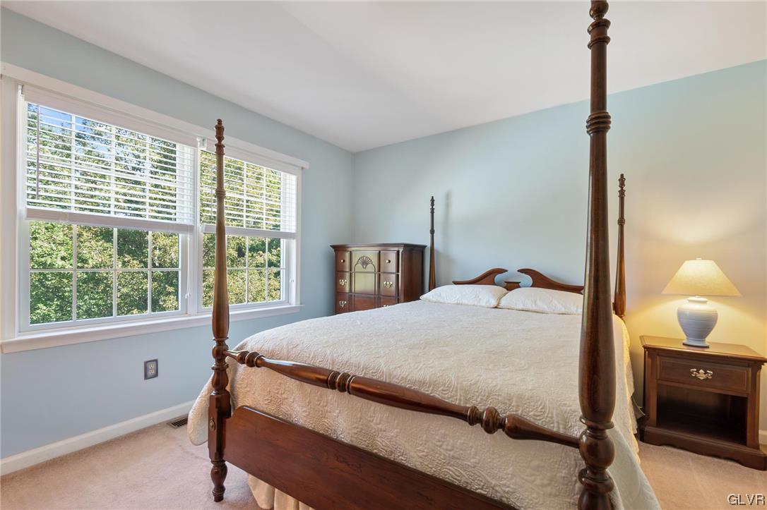 3315 North Bay Hill Drive