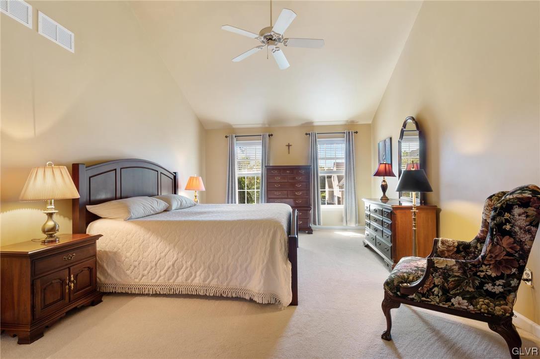 3315 North Bay Hill Drive