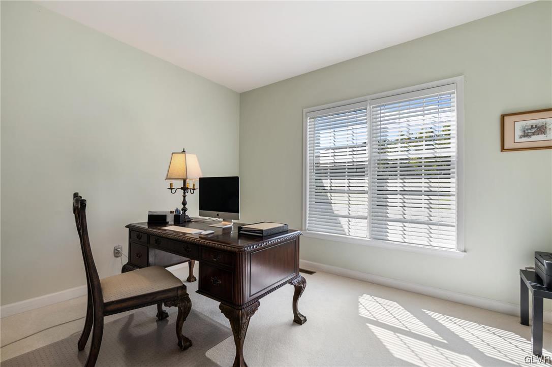 3315 North Bay Hill Drive