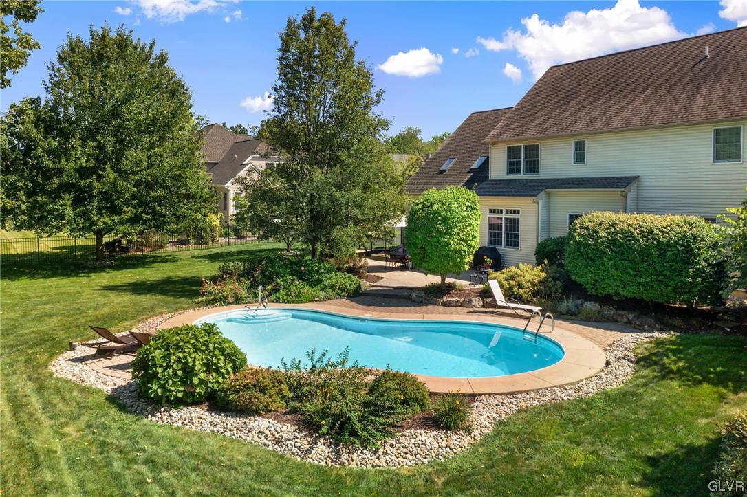 3315 North Bay Hill Drive