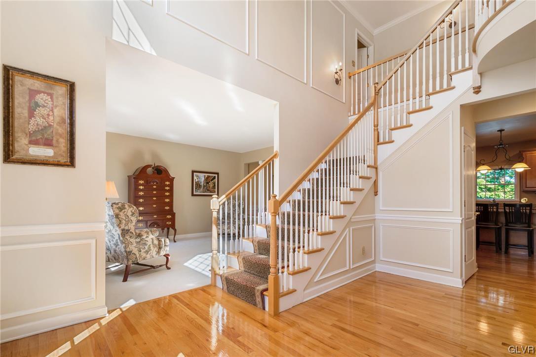 3315 North Bay Hill Drive