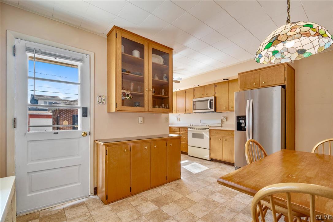 1918 West Washington Street