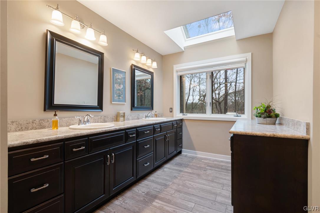 2882 Sheffield Drive