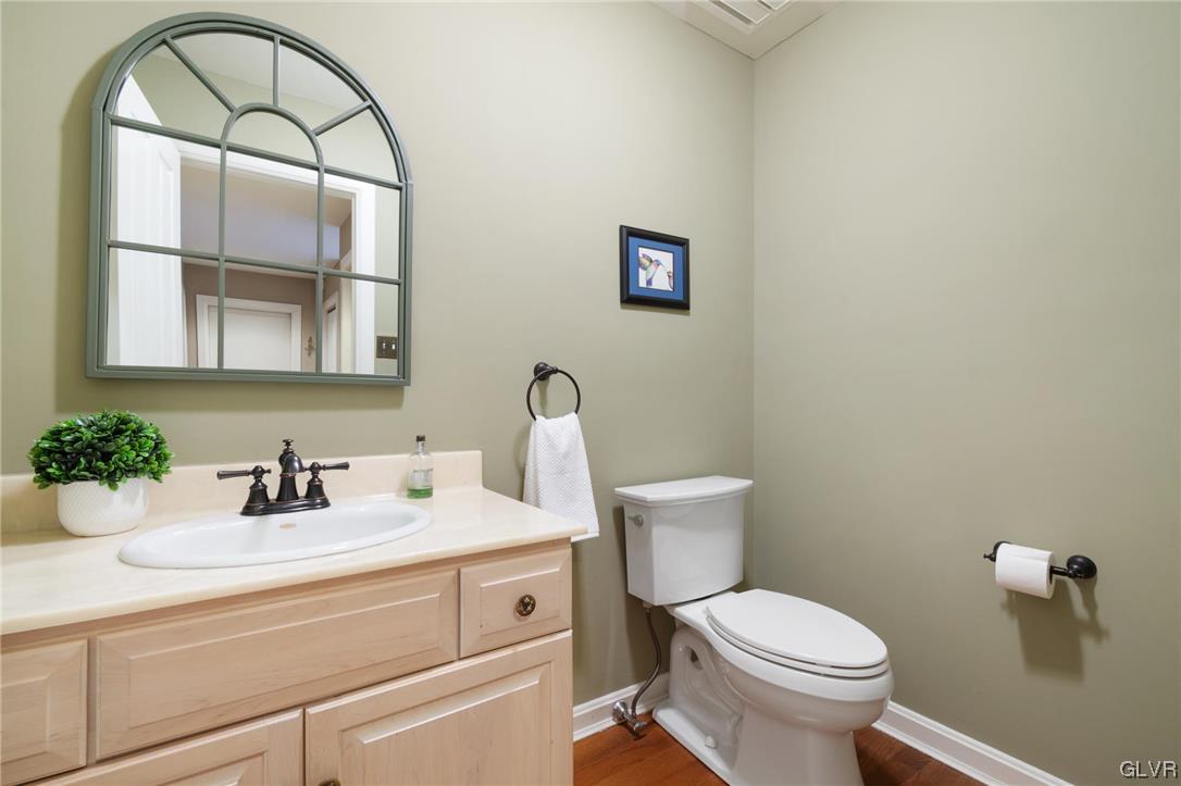 2882 Sheffield Drive