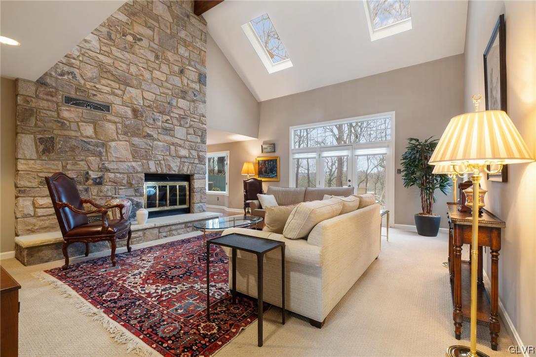 2882 Sheffield Drive