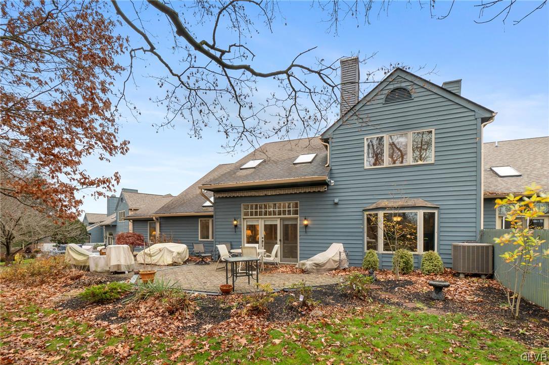 2882 Sheffield Drive