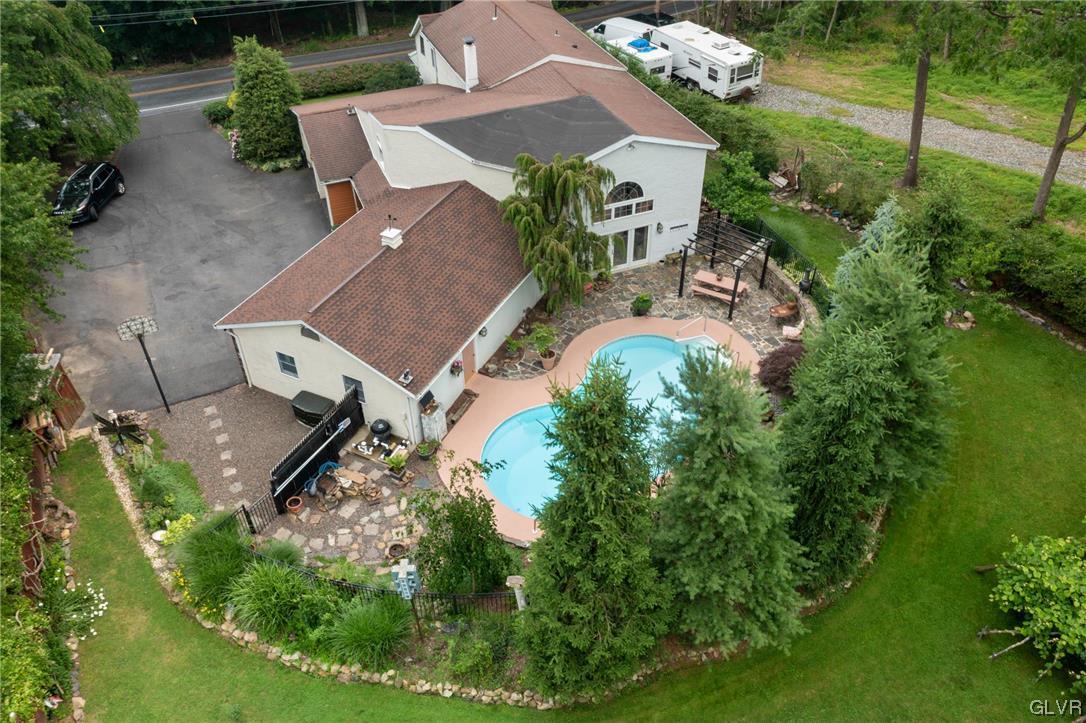 5781 Blue Church Road