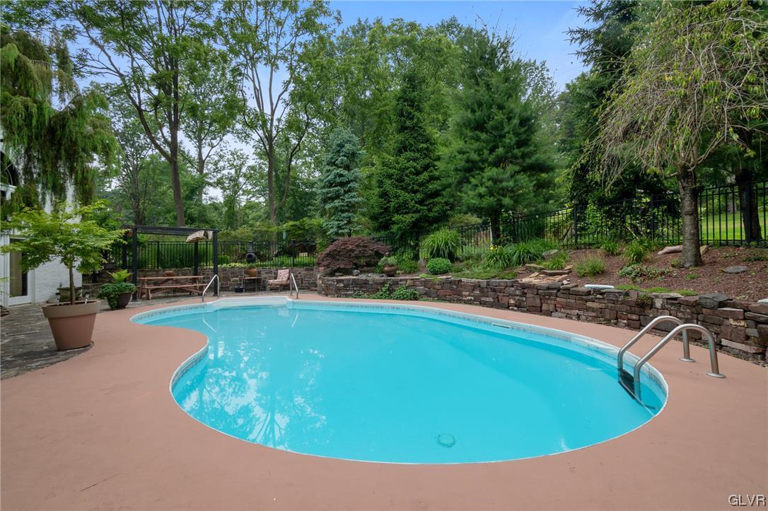 5781 Blue Church Road