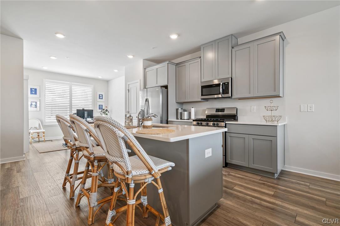 4928 Brookside Court