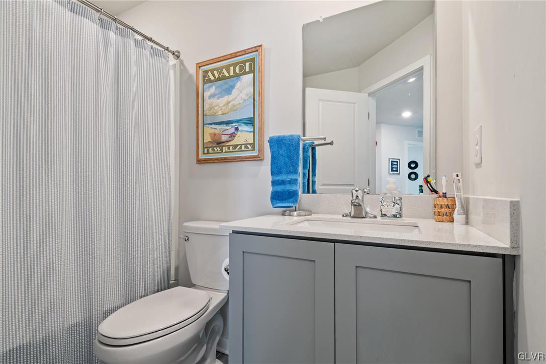 4928 Brookside Court