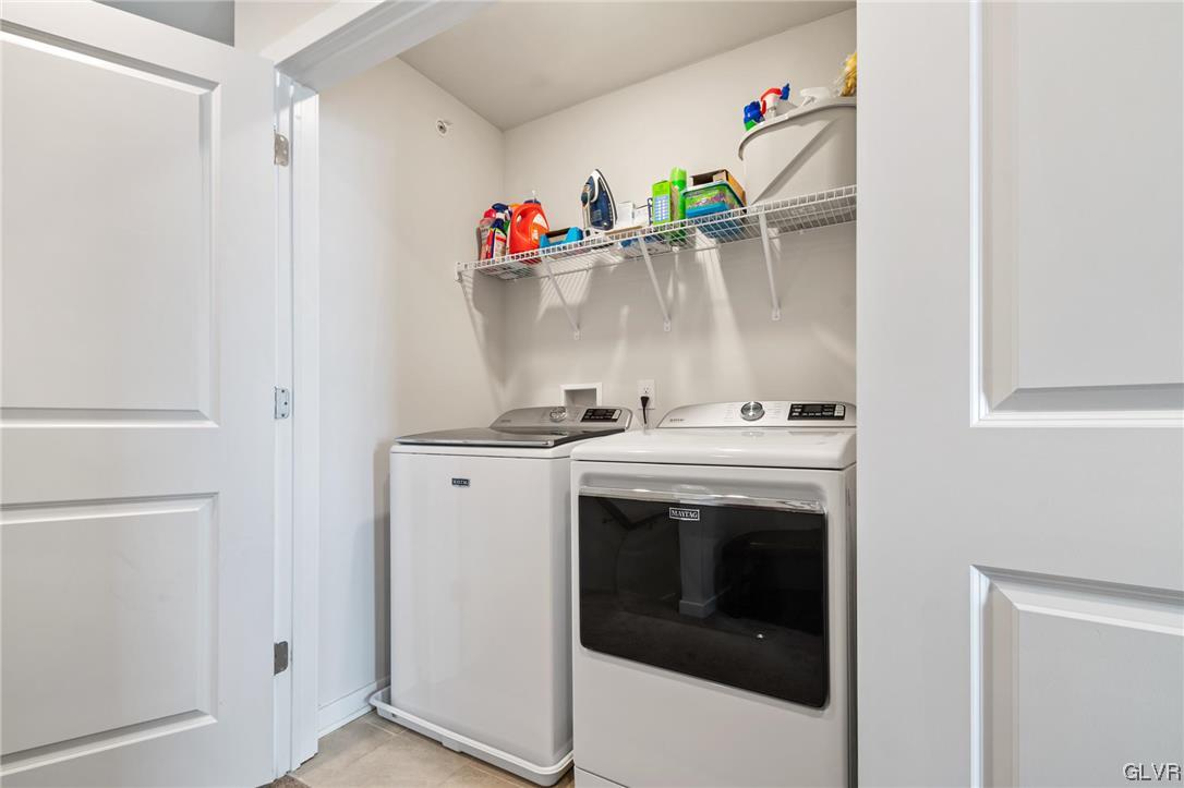 4928 Brookside Court