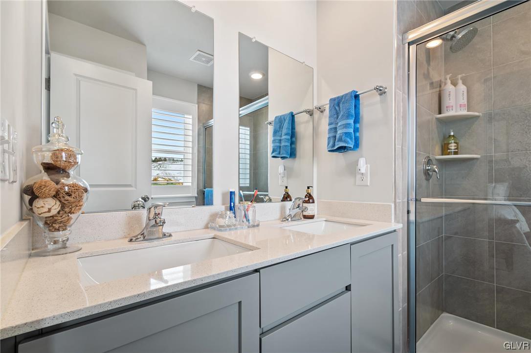 4928 Brookside Court