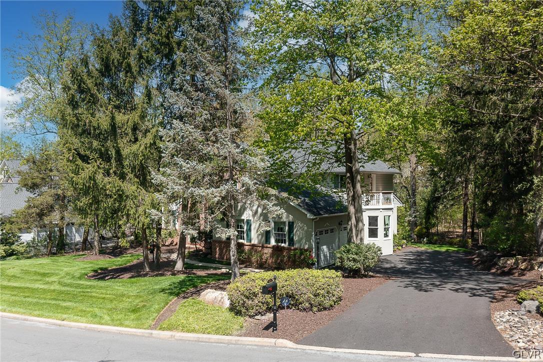 4551 Brookridge Drive