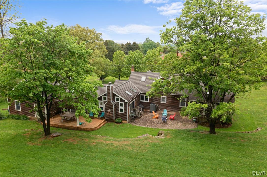 4236 Huckleberry Road