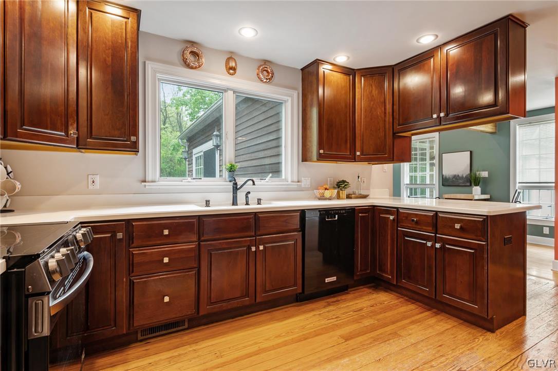 4236 Huckleberry Road