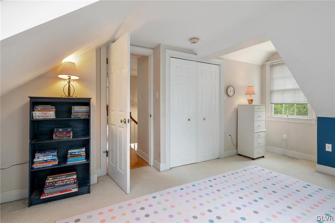 4236 Huckleberry Road