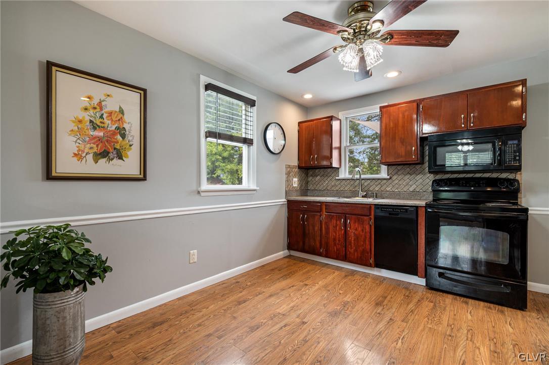 1642 Magnolia Avenue